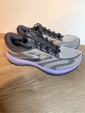 Brooks Revel 7 Athletic Shoes - Gray/ Lavender READ DESCRIPTION